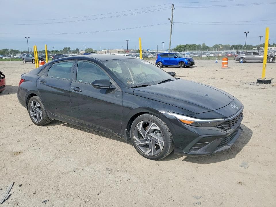 2025 HYUNDAI ELANTRA SEL SPORT SEL SPORT 4