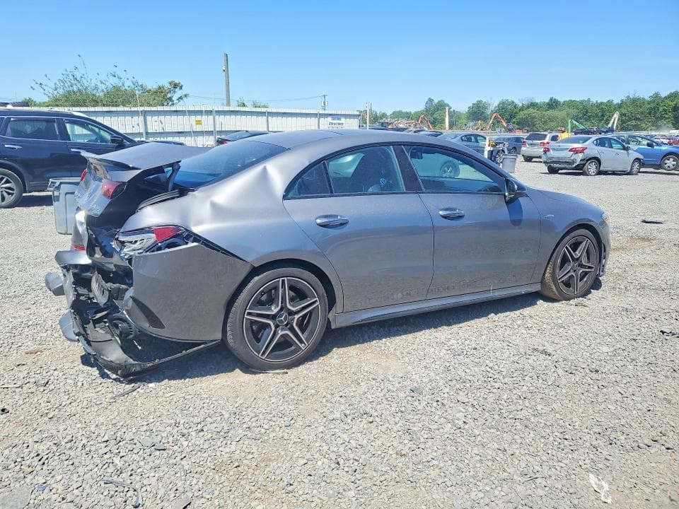 2021 MERCEDES-BENZ CLA AMG 35 4MATIC 3