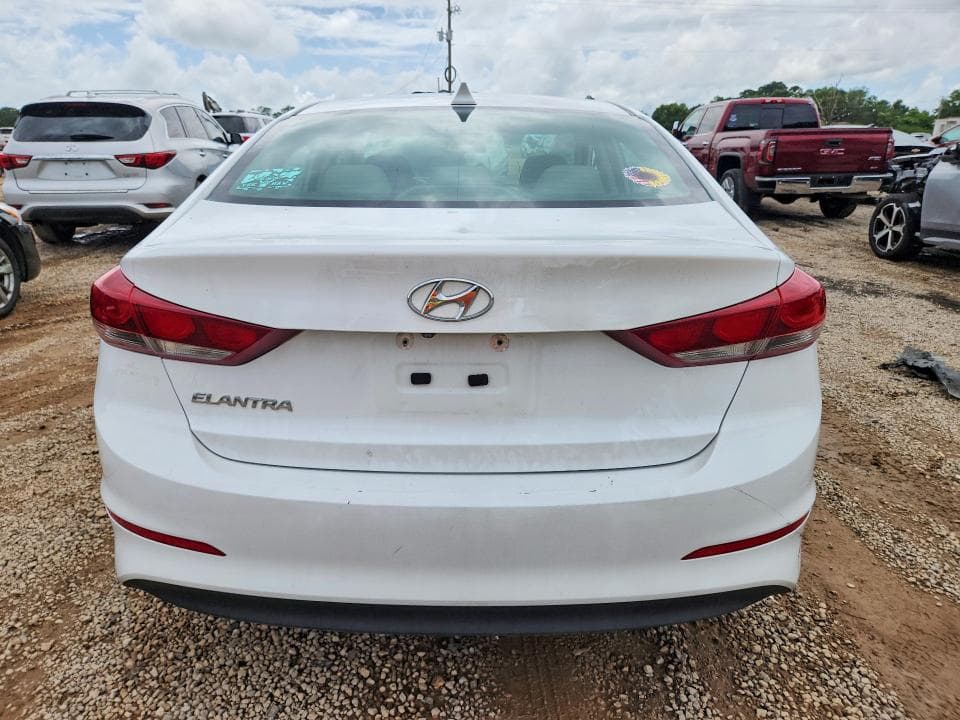 2017 HYUNDAI ELANTRA SE SE 6