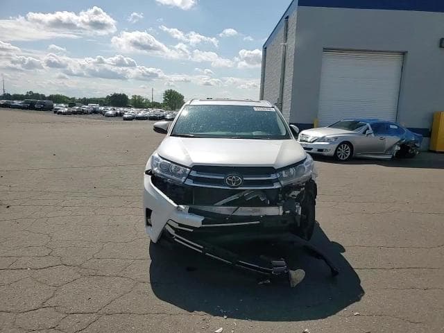 2018 TOYOTA HIGHLANDER LIMITED PLATINUM LIMITED PLATINUM 13
