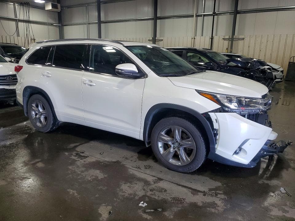 2018 TOYOTA HIGHLANDER LIMITED PLATINUM LIMITED PLATINUM 4