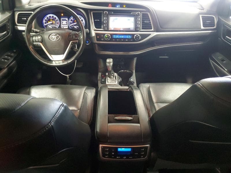 2018 TOYOTA HIGHLANDER LIMITED PLATINUM LIMITED PLATINUM 8
