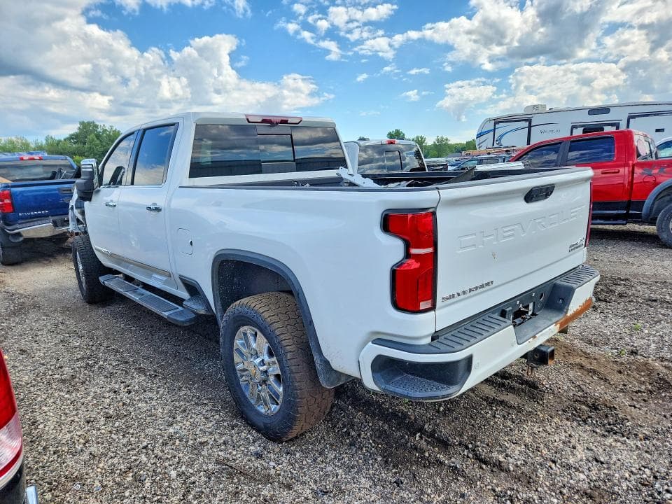 2024 CHEVROLET SILVERADO K3500 HIGH COUNTRY 2