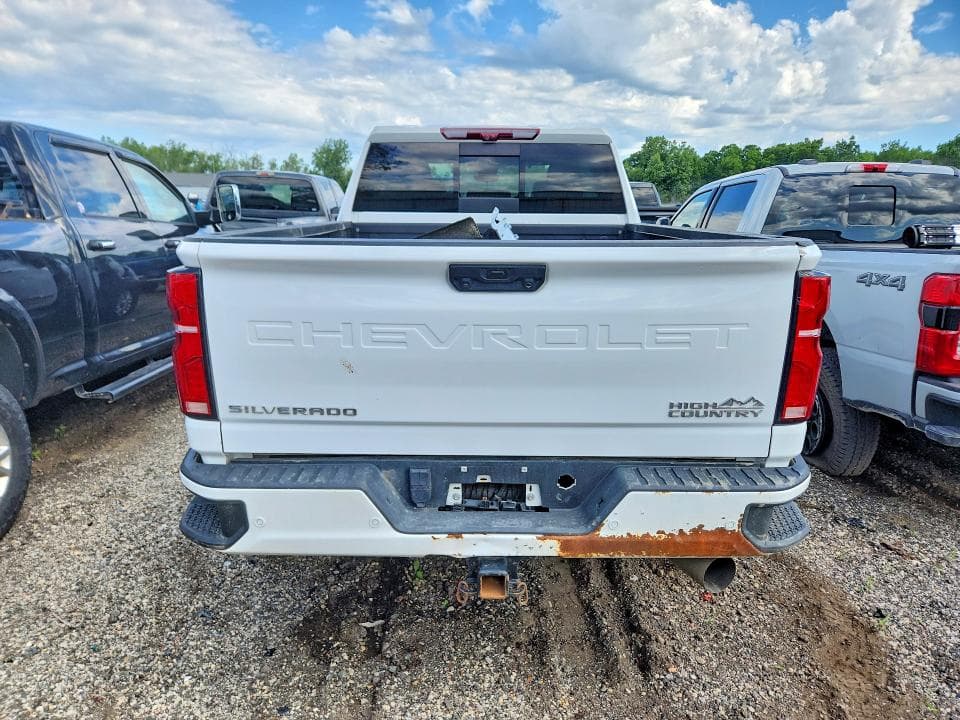 2024 CHEVROLET SILVERADO K3500 HIGH COUNTRY 6