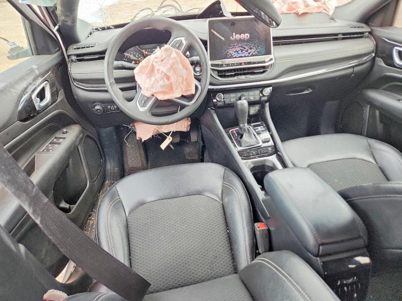 2024 JEEP COMPASS LATITUDE LATITUDE 8