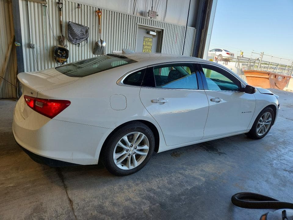 2018 CHEVROLET MALIBU LT 3