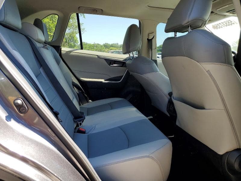 2021 TOYOTA RAV4 XLE PREMIUM XLE PREMIUM 11