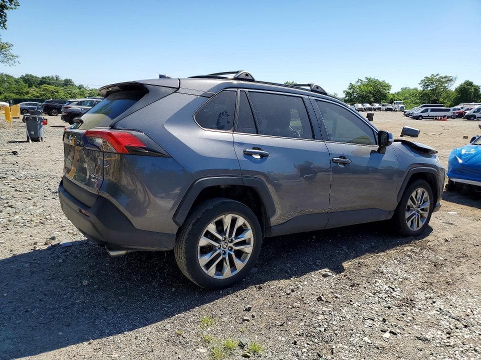 2021 TOYOTA RAV4 XLE PREMIUM XLE PREMIUM 3