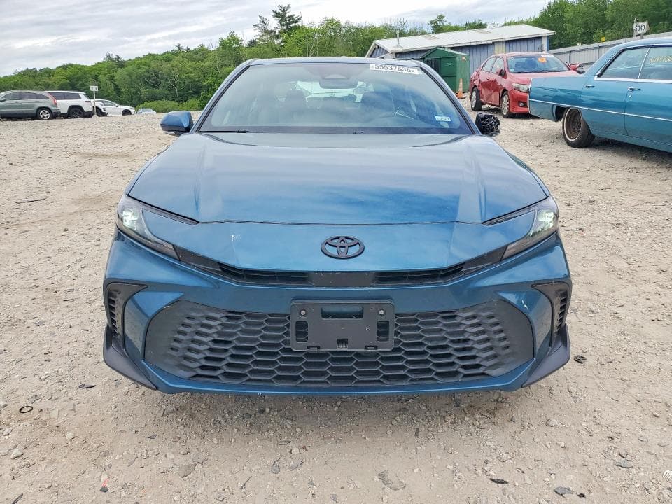 2026 TOYOTA CAMRY SE 5