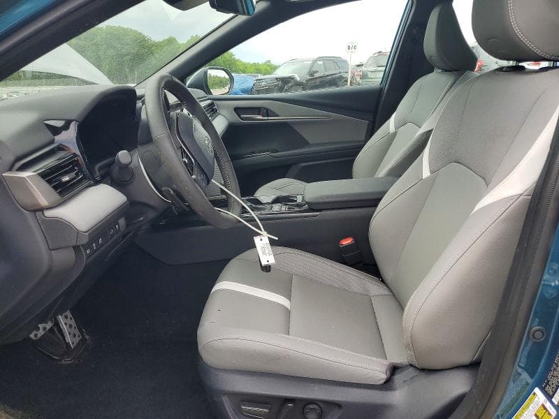 2026 TOYOTA CAMRY SE 7