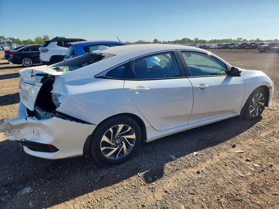 2018 HONDA CIVIC EX 3