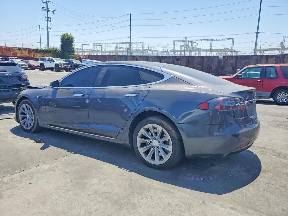 2018 TESLA MODEL S 2