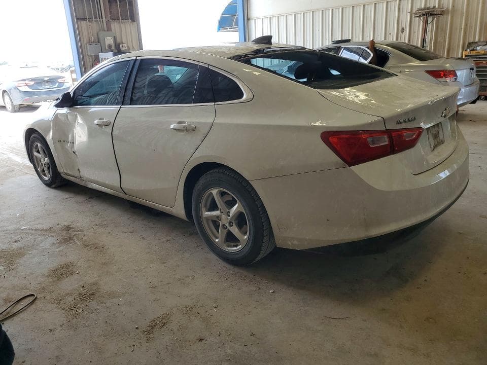 2018 CHEVROLET MALIBU LS 2
