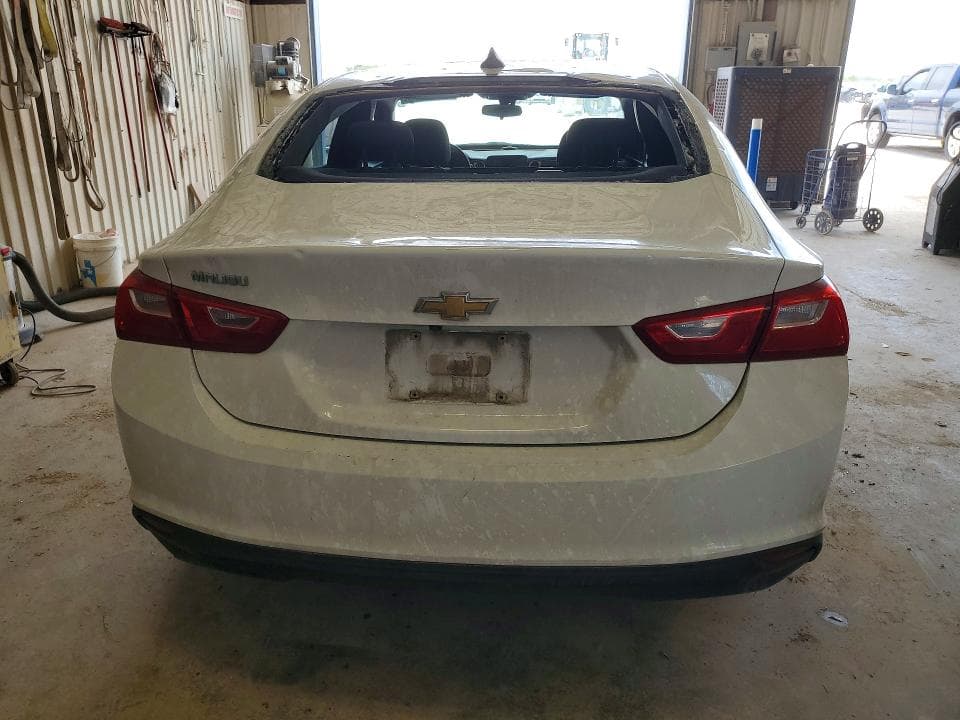 2018 CHEVROLET MALIBU LS 6