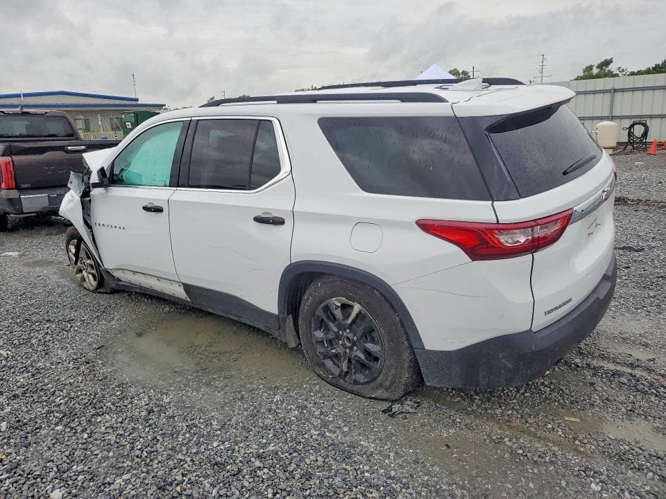 2020 CHEVROLET TRAVERSE LT 2