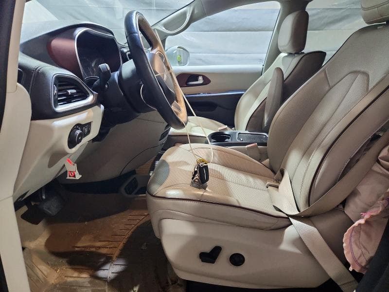 2017 CHRYSLER PACIFICA LIMITED LIMITED 7