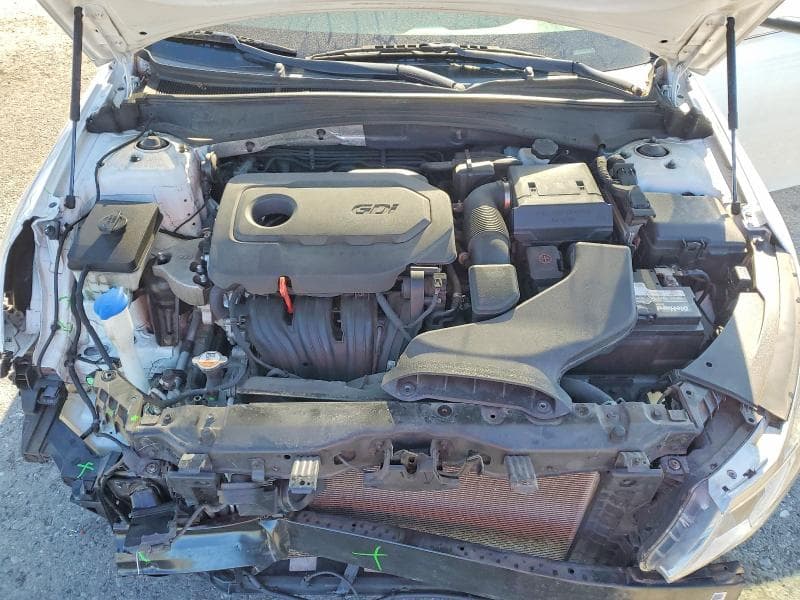 2018 KIA OPTIMA S 11