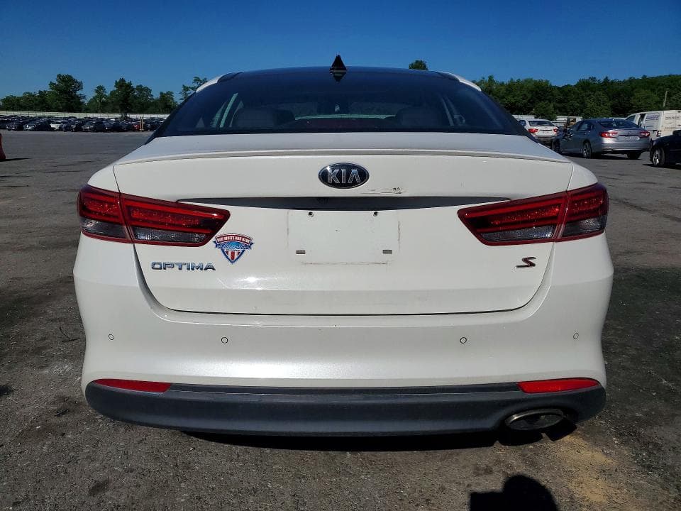 2018 KIA OPTIMA S 6