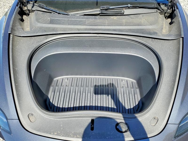 2025 TESLA MODEL 3 11