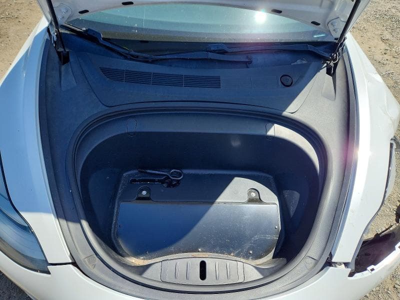 2018 TESLA MODEL 3 11