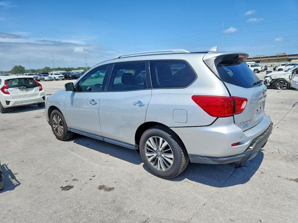 2019 NISSAN PATHFINDER SL SL 2