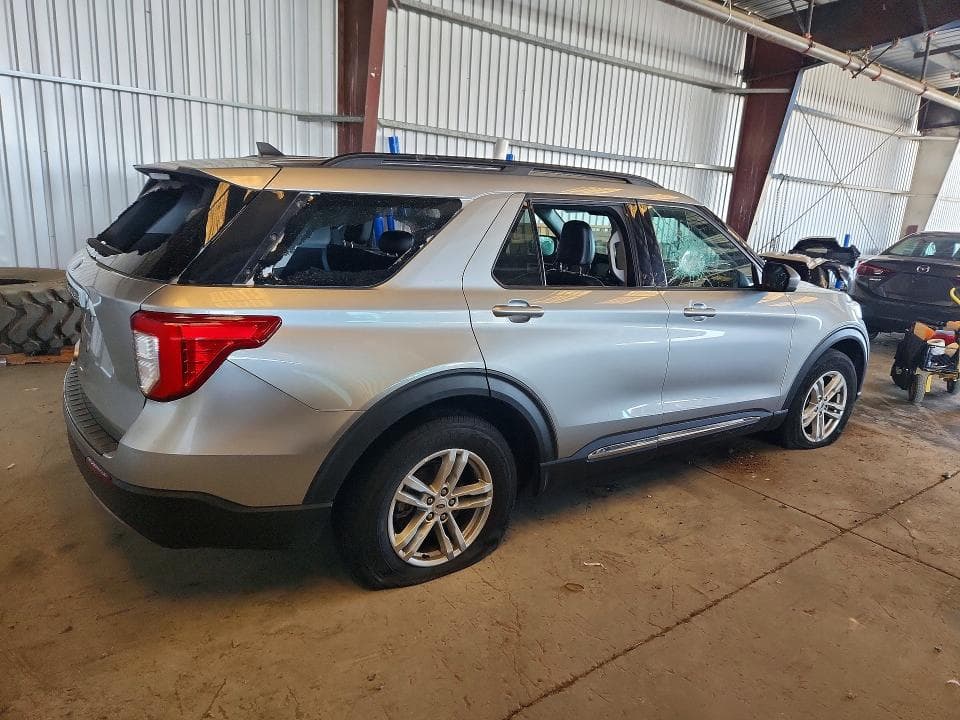 2022 FORD EXPLORER XLT 3