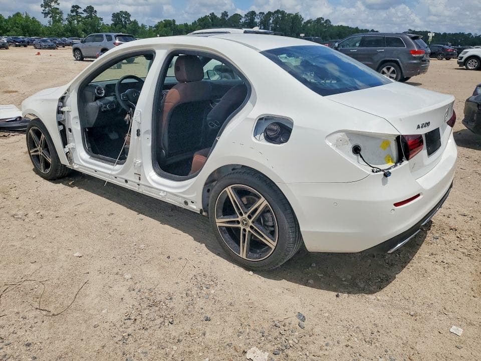 2019 MERCEDES-BENZ A 220 220 2