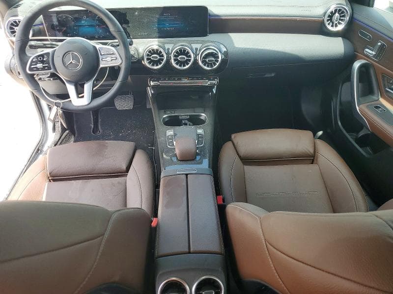2019 MERCEDES-BENZ A 220 220 8