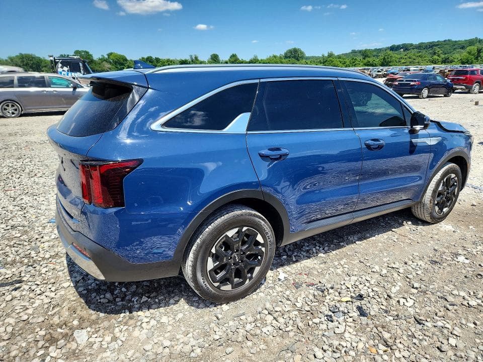 2024 KIA SORENTO S 3