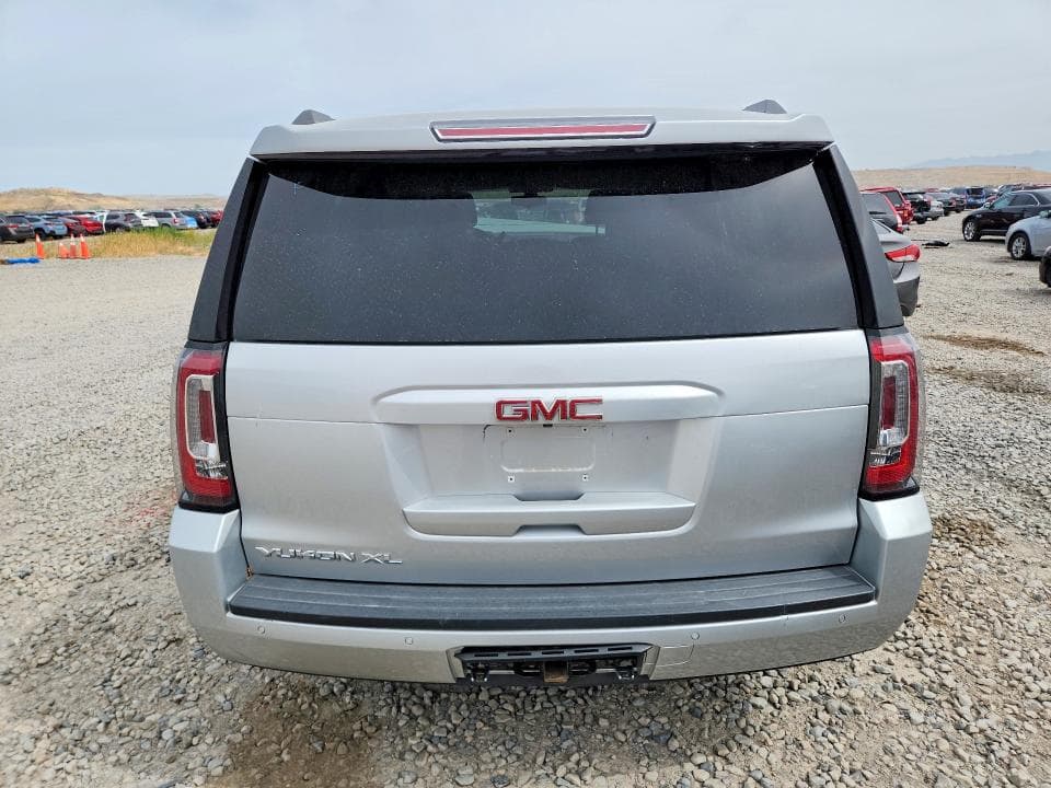 2018 GMC YUKON XL K1500 SLE 6