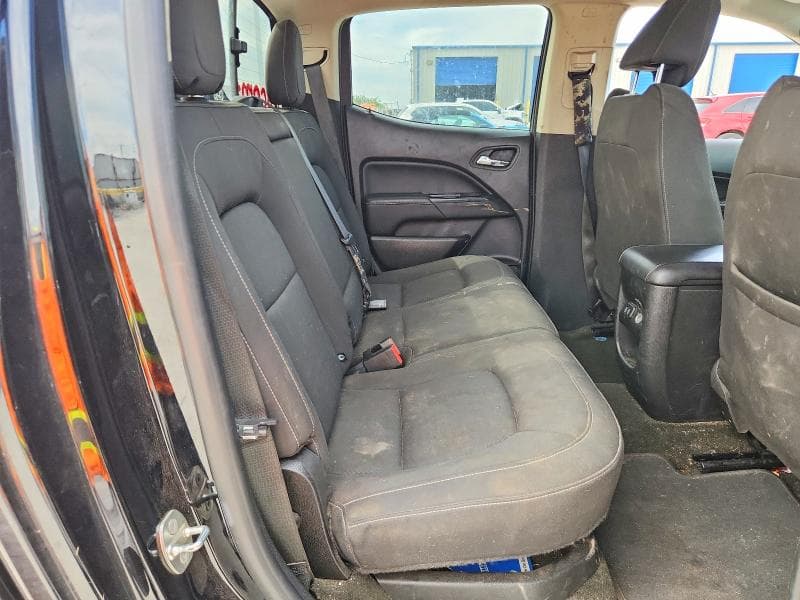 2017 GMC CANYON SLE 11