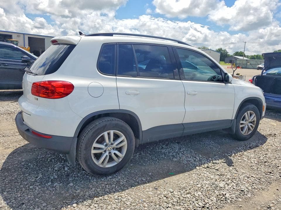 2017 VOLKSWAGEN TIGUAN S S 4