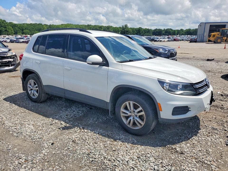 2017 VOLKSWAGEN TIGUAN S S 5