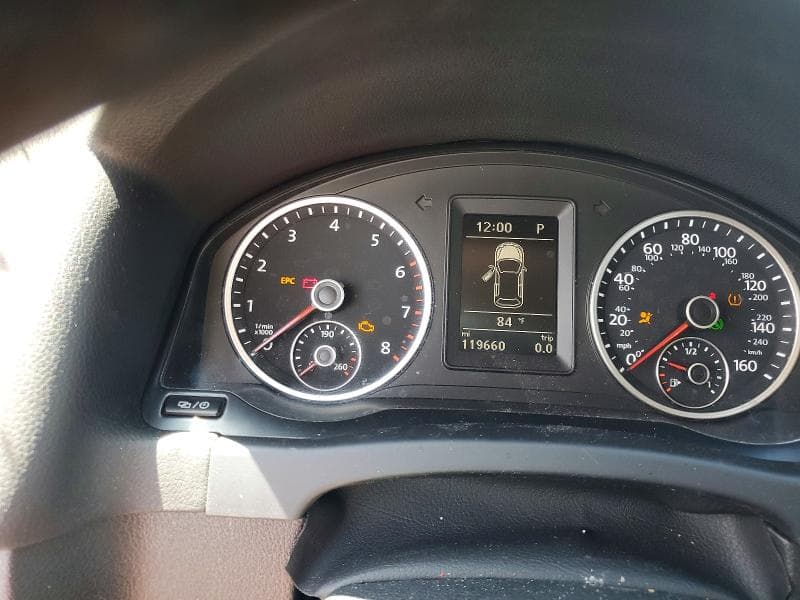 2017 VOLKSWAGEN TIGUAN S S 10