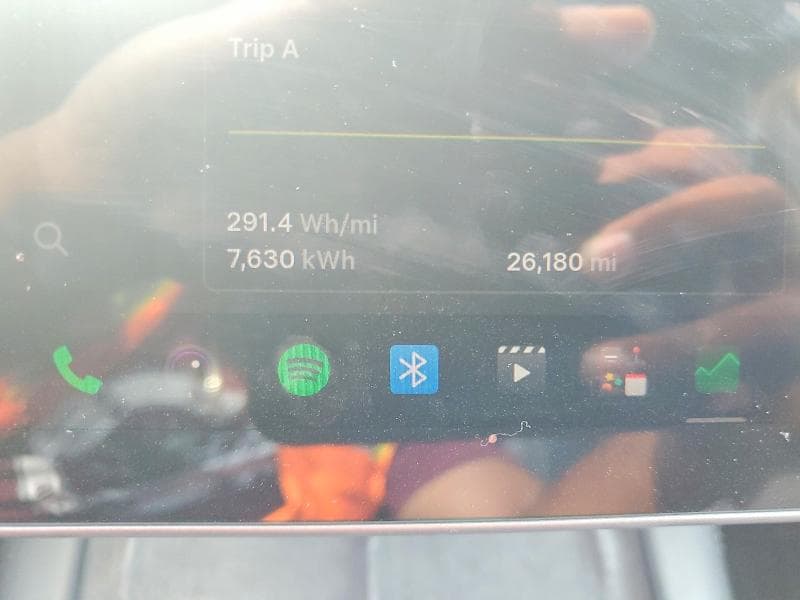 2023 TESLA MODEL Y 9