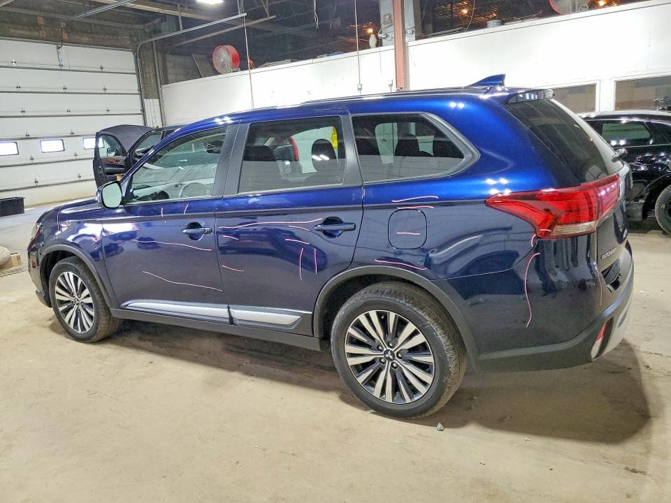 2020 MITSUBISHI OUTLANDER SE SE 2