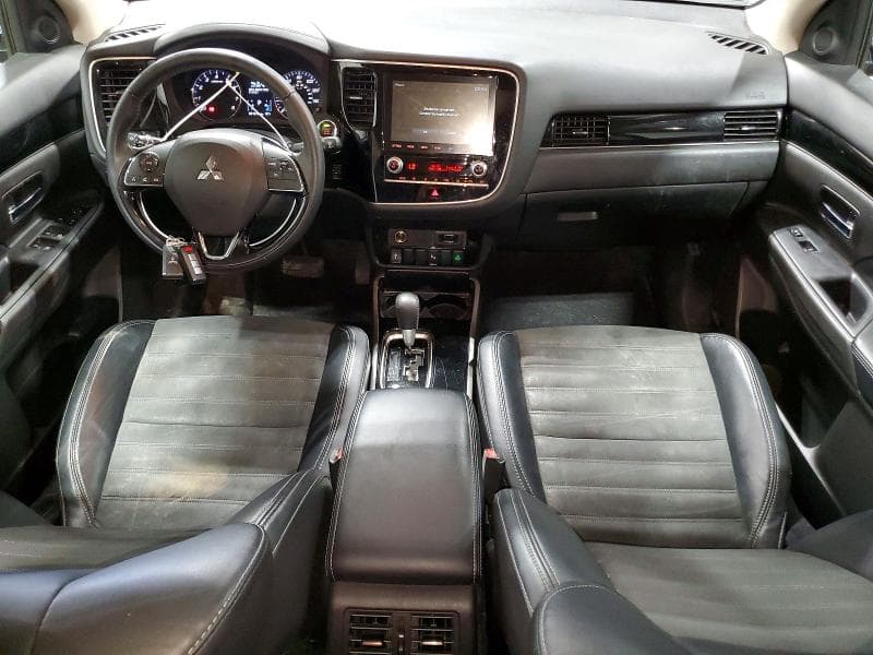 2020 MITSUBISHI OUTLANDER SE SE 8