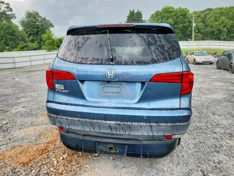 2018 HONDA PILOT EX 6