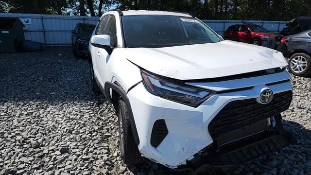 2025 TOYOTA RAV4 XLE XLE 14