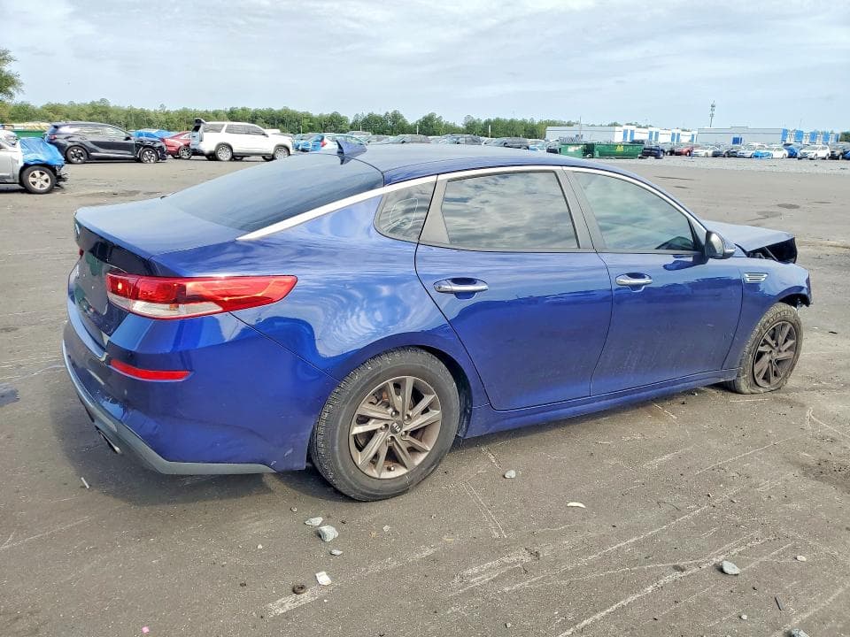 2019 KIA OPTIMA LX 3