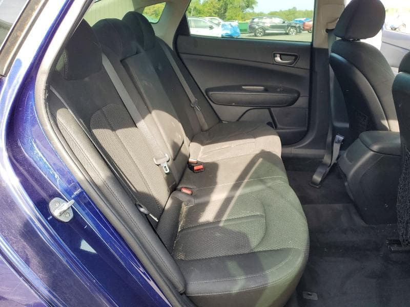 2019 KIA OPTIMA LX 10
