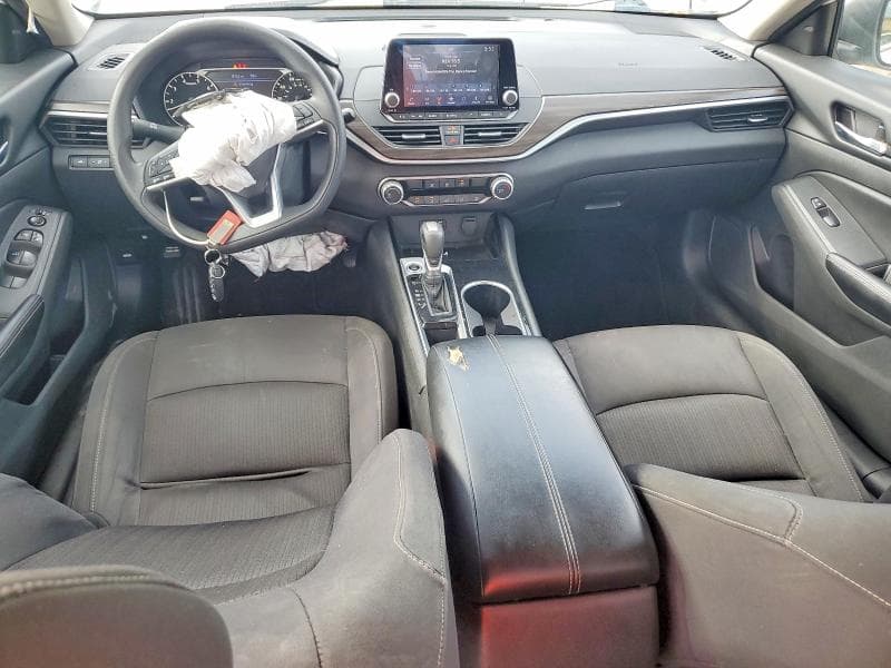 2024 NISSAN ALTIMA SV 8