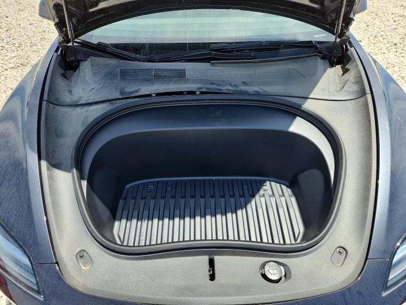 2025 TESLA MODEL 3 11