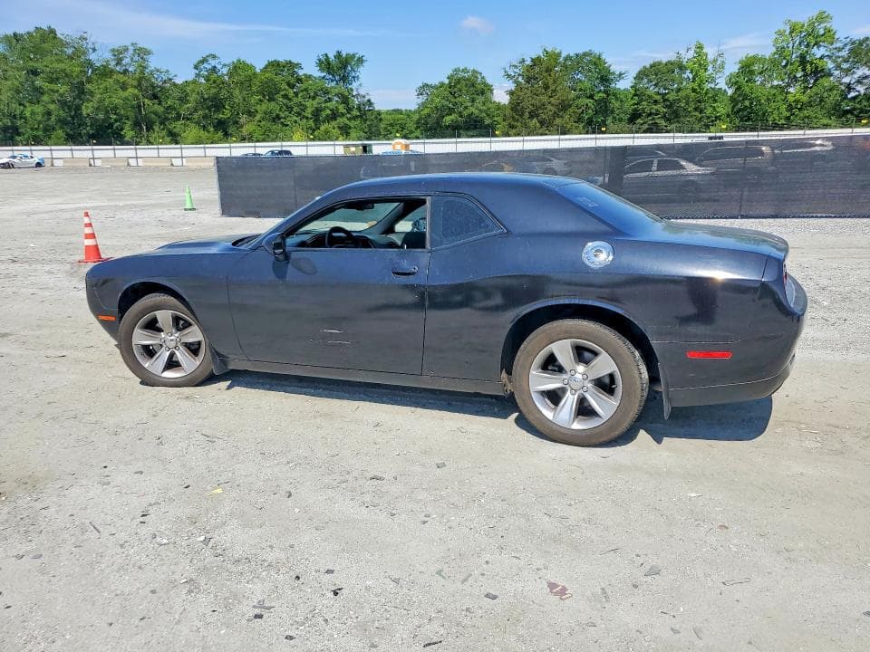 2017 DODGE CHALLENGER SXT 2