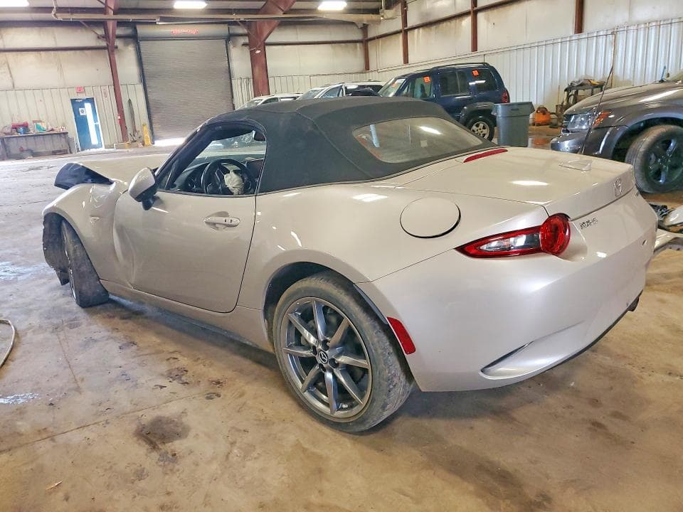 2023 MAZDA MX-5 MIATA GRAND TOURING 2