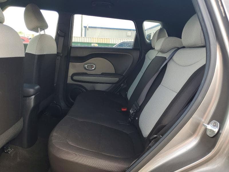 2017 KIA SOUL BASE 11