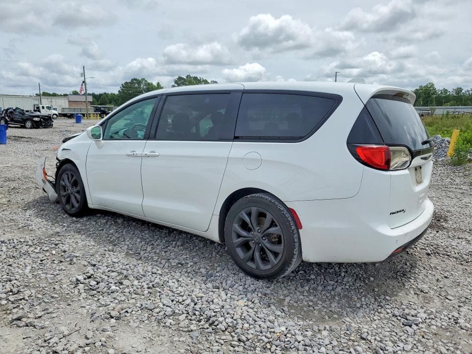 2019 CHRYSLER PACIFICA TOURING PLUS 2