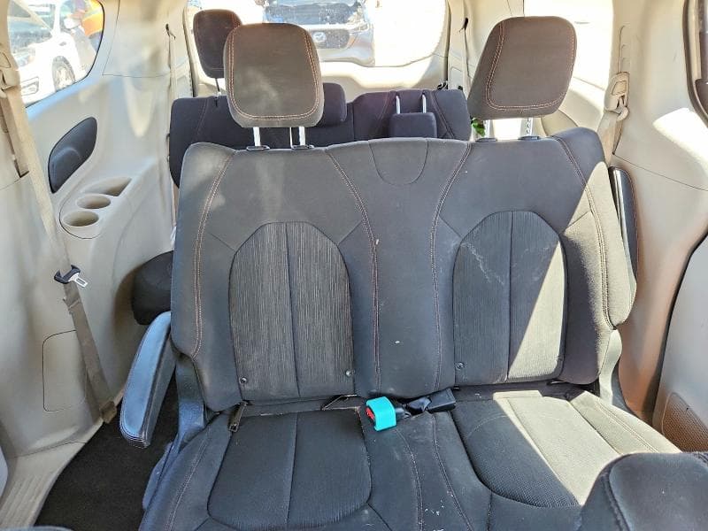 2019 CHRYSLER PACIFICA L 10