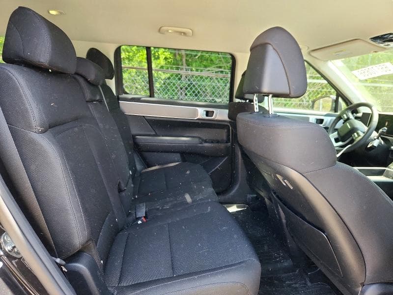 2025 HYUNDAI SANTA FE SE 11