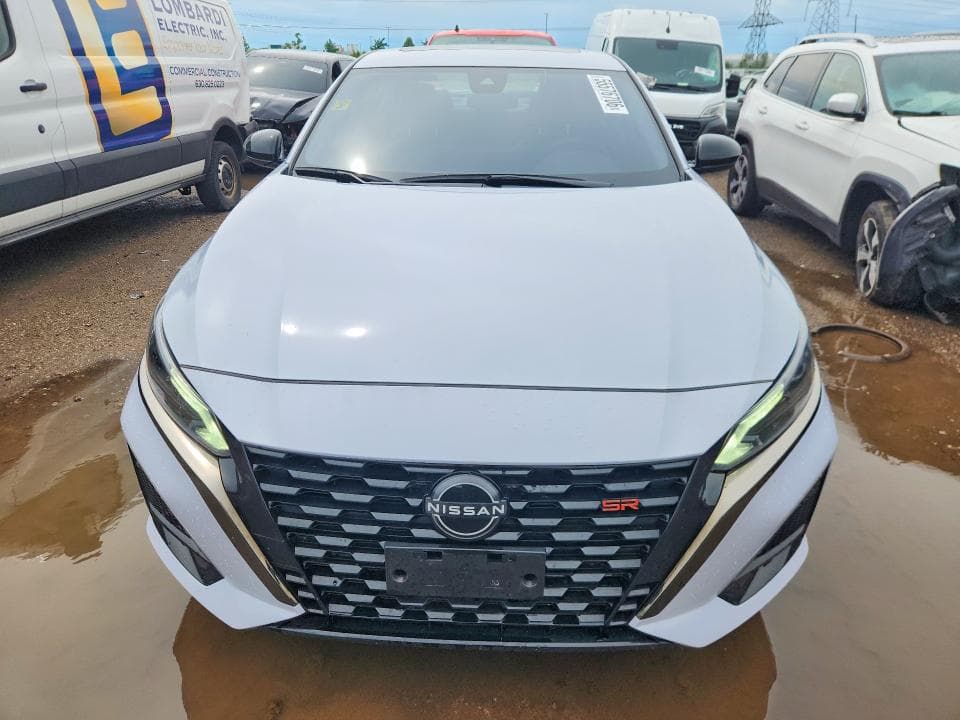 2024 NISSAN ALTIMA SR 5